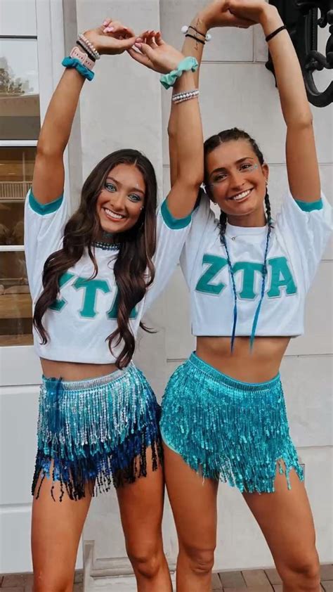 Bid Day Themes Bid Day Outfits Bid Day Ideas Sorority Poses