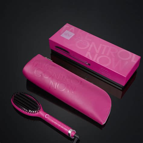 GHD Glide Smoothing Hot Brush Pink Collection RomeoJuliet Uk