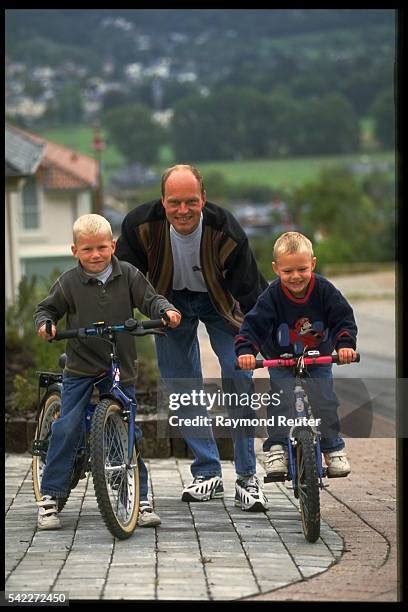 Bjarne Riis Photos Photos and Premium High Res Pictures - Getty Images