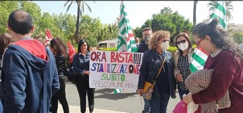 Protesta Dei Precari A S U Dei Beni Culturali Siciliani Radio Rtm Modica