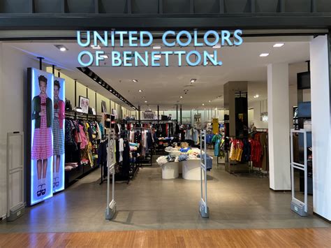 United Colors Of Benetton Apģērbi Domina