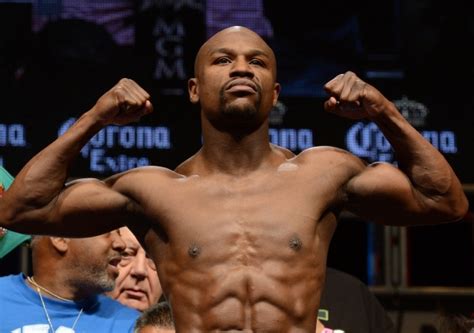 Photos Mayweather Maidana Collazo Khan Make Weight World Boxing