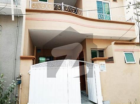 3 5 Marla Luxury House For SALE In Johar Town Near To LDA Complex Johar