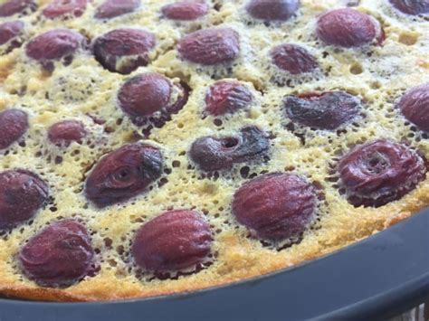 Clafoutis aux poires d après le Chef Cyril Lignac recette Clafoutis