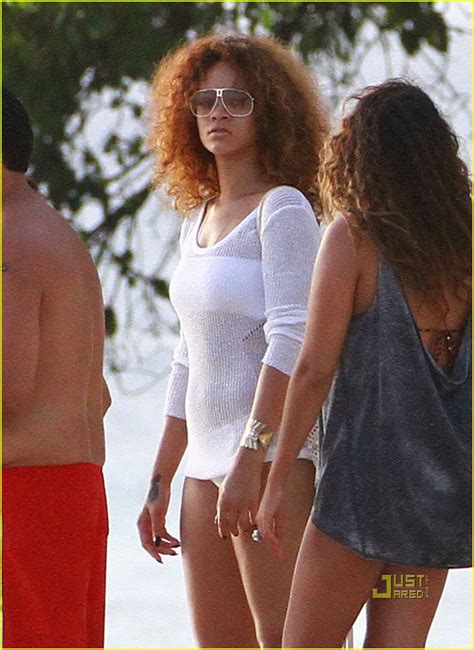 Rihanna Bikini Babe In Barbados Photo Bikini Rihanna Pictures Just Jared