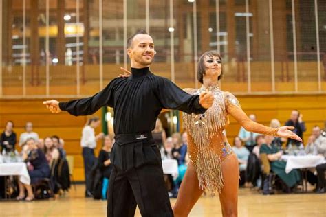 Ballnacht In Der Pestalozzi Halle Mit Fulminantem Show Programm TSV