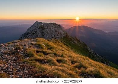 Piatra Craiului Mountain Range Images Stock Photos Vectors