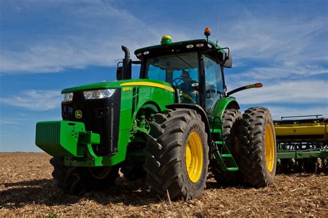 AutoData John Deere Apresenta Na Agrishow Seu Conceito De Motor A Etanol