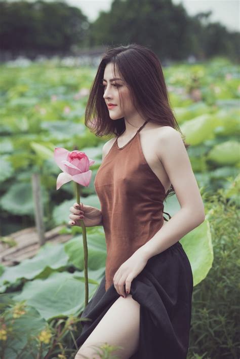 Pin auf áo yếm 2 Asiatische schönheit Frau Frauen bilder