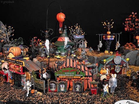 Dept 56 Halloween Carnival Department 56 Makes All Of Tho Flickr