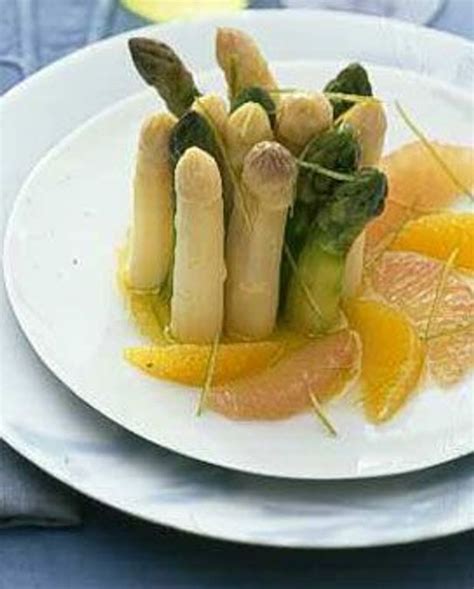 Pointes D Asperges Aux Agrumes Pour Personnes Recettes Elle Table