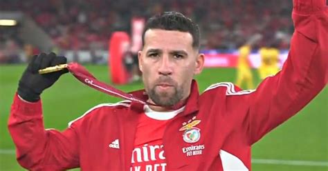 El gran homenaje de Benfica para Otamendi y para Enzo Olé ole