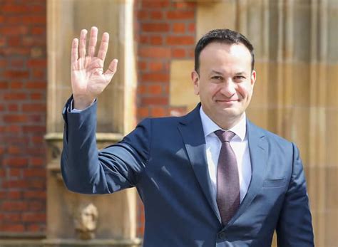 Sorpresiva Renuncia Del Primer Gobernante Abiertamente Gay De Irlanda Lgcba