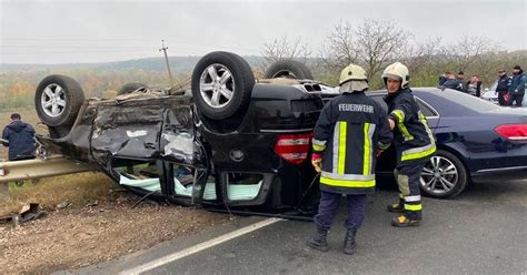 Accident Grav Ntre Dou Mercedesuri L Ng Peresecina