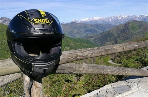 Free Motorcycle Touring Routes Picos De Europa Spain Flies On The Visor