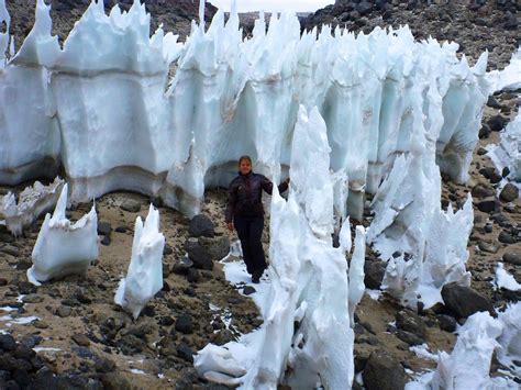 The Mysterious Penitentes Transform the Desert Into an Alien Landscape | Geology In | Natural ...