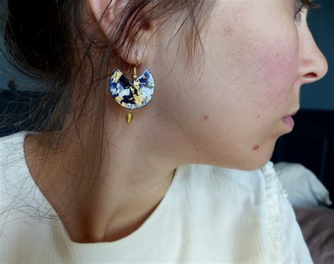 Boucles D Oreilles Plastique Fou Encre De Chine Et Feuille D Or Bleu