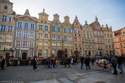 Dziesi Kamienic W Cis Ym Centrum Gda Ska Zosta O Sprzedanych