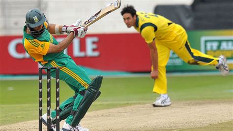 SA vs AUS Cricket Scorecard, 3rd ODI at Durban, October 28, 2011