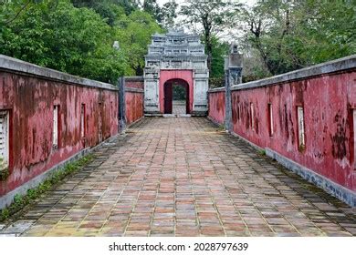 8,042 Hue vietnam citadel Images, Stock Photos & Vectors | Shutterstock