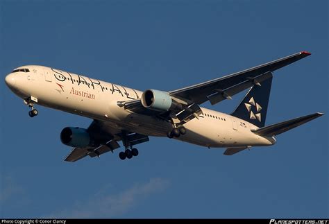 OE LAY Austrian Airlines Boeing 767 3Z9ER Photo By Conor Clancy ID