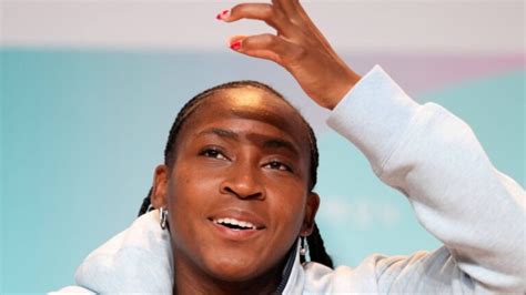 10 Girls Two Bathrooms Coco Gauff Reveals She S The Only Female