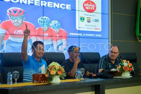 Jelang Jelajah Cycling Series Minangkabau Antara Foto