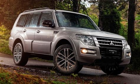 Mitsubishi Pajero Full ganha série especial de despedida Revista Carro