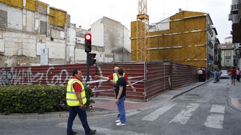 Desalojan los edificios próximos al nuevo Hotel Montecarlo por riesgo