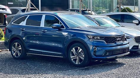 Crossover cỡ trung tại Việt Nam Kia Sorento gây bất ngờ