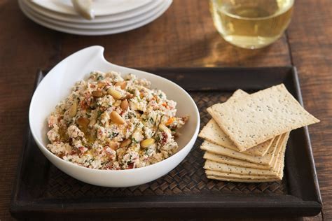 Sun Dried Tomato And Ricotta Dip