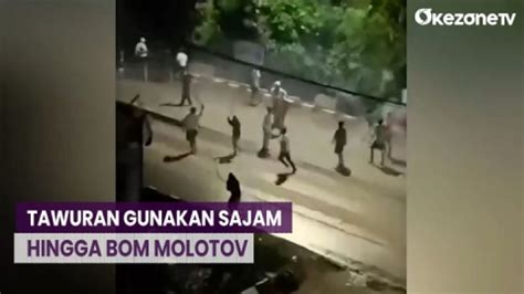 Dua Kelompok Remaja Tawuran Di Depan Pos Polisi Tanjung Priok Gunakan