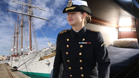 Princesa Leonor Y Sus Seis Meses En El Elcano De Las Fotos En Bikini A La Jarra De Cerveza Sus