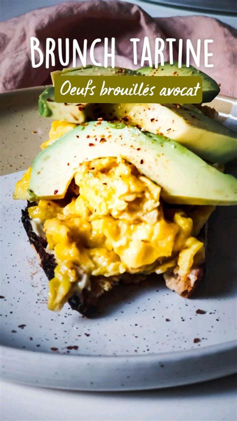 Brunch Tartine Oeufs Brouill S Avocat Brunch Uf Tartine