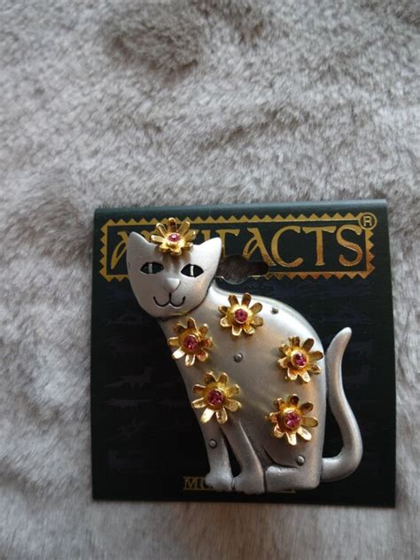 Jj Cat With Flowers Brooch Vintage Pewter Brooch By Metalmaned