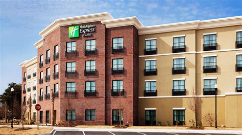 Discount Coupon for Holiday Inn Express & Suites Mt. Pleasant in Mt ...