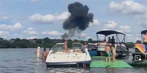 Fighter Jet Crashes Near Apartment Building Complex During Air Show In Michigan Canada Free Press