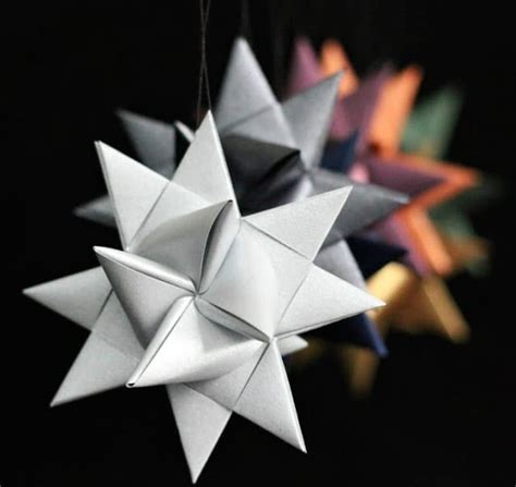 10 Origami Ornaments For Cute Diy Christmas Tree Decorations Christmas Origami Handmade