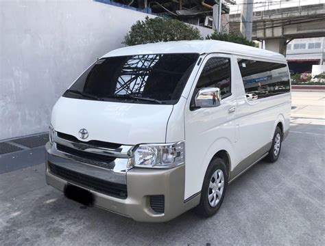 Toyota Hiace Gl Grandia At Vs Commuter Starex Nv Urvan