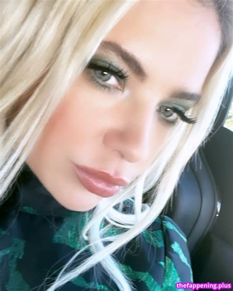 AshBenzo Ashley Benson Ashley Benson Ashleybenson Nude OnlyFans Photo The