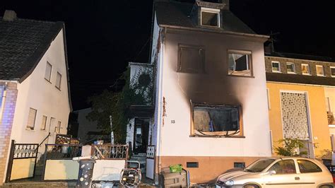 Brand In Mehrfamilienhaus Ursache Gekl Rt Update Koblenz