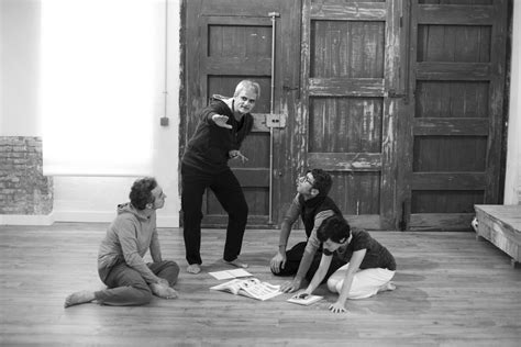Foto Jesús Muñoz_dirigint – Máster en Teatro Aplicado
