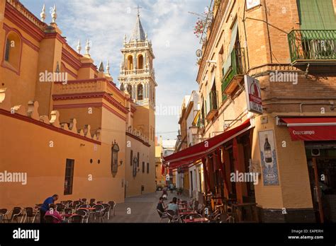 Iglesia De Santa Ana De Triana Hi Res Stock Photography And Images Alamy