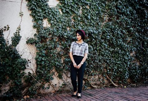 Crop Tops And Cupcakes The Bobbed Brunette