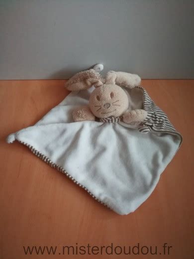 Doudou Lapin Nature Et D Couvertes Blanc Beige Dessous Raye Marron