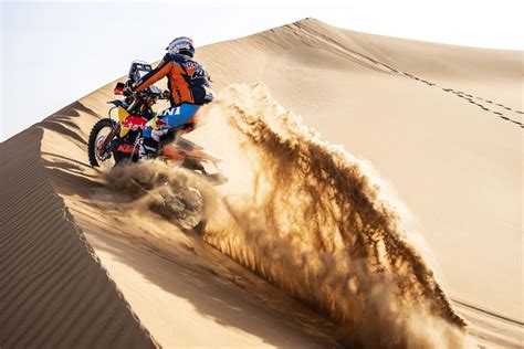 Ktm Motohall Presenta Una Exposici N Leyendas Del Dakar