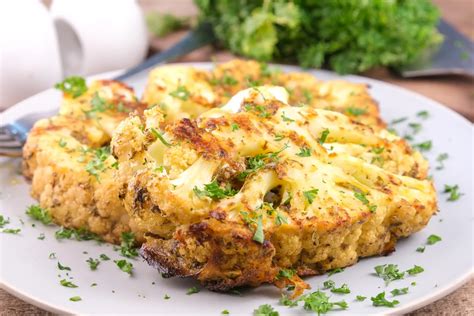 Easy Oven Roasted Cauliflower Steak Recipe 🥬 Cast Iron Keto