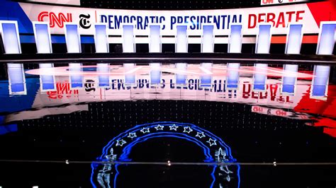 Live Updates Ahead Of Tonights Democratic Debate The New York Times