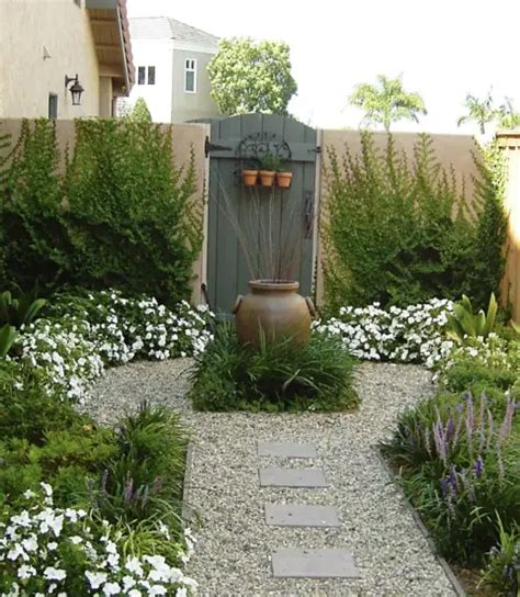 25 Front Yard Walkway Ideas to Revamp Your Curb Appeal - Design to Build