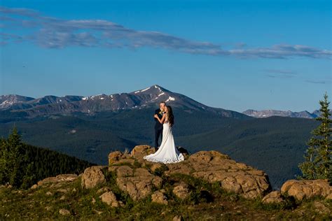 Maximizing Natural Light In Wedding Photography